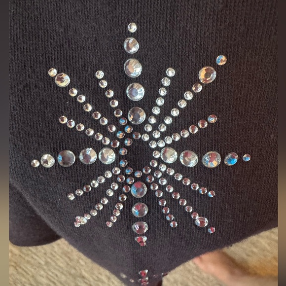 WILDFOX SNOWFLAKE CODY RHINESTONE SWEATSHIRT LARGE BLACK SILVER - Picture 7 of 8